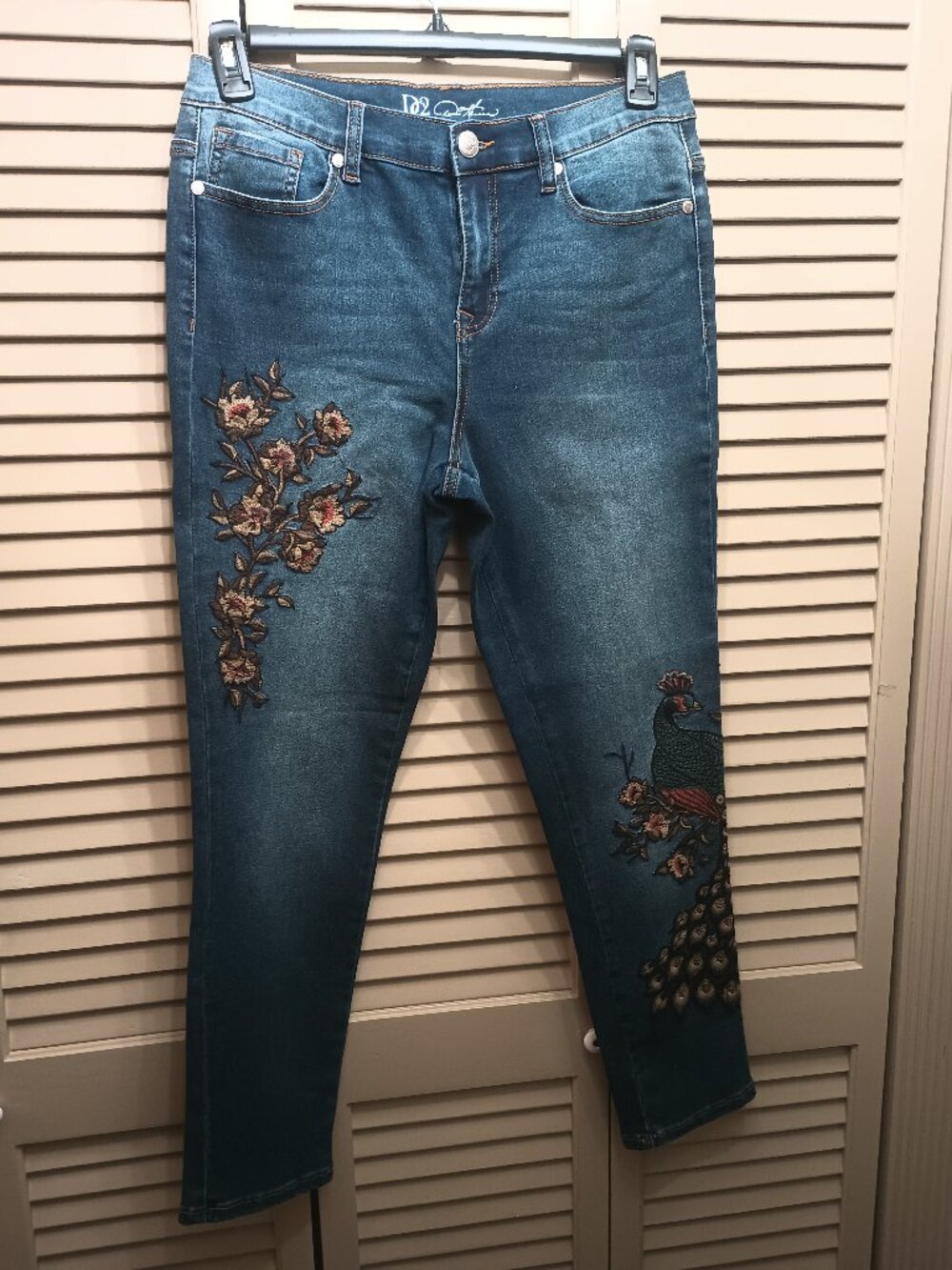 DG2 Peacock and Floral Skinny Denim Jeans Sz 10P